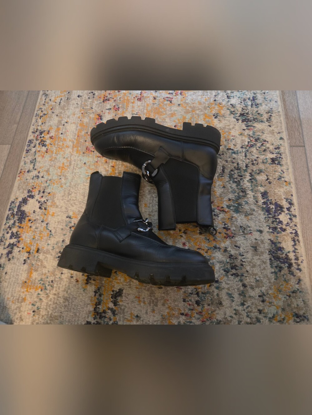 ISABELLA Leather Chain Chelsea Boot Black Combat Boots.Made In 🇵🇹 Portugal .